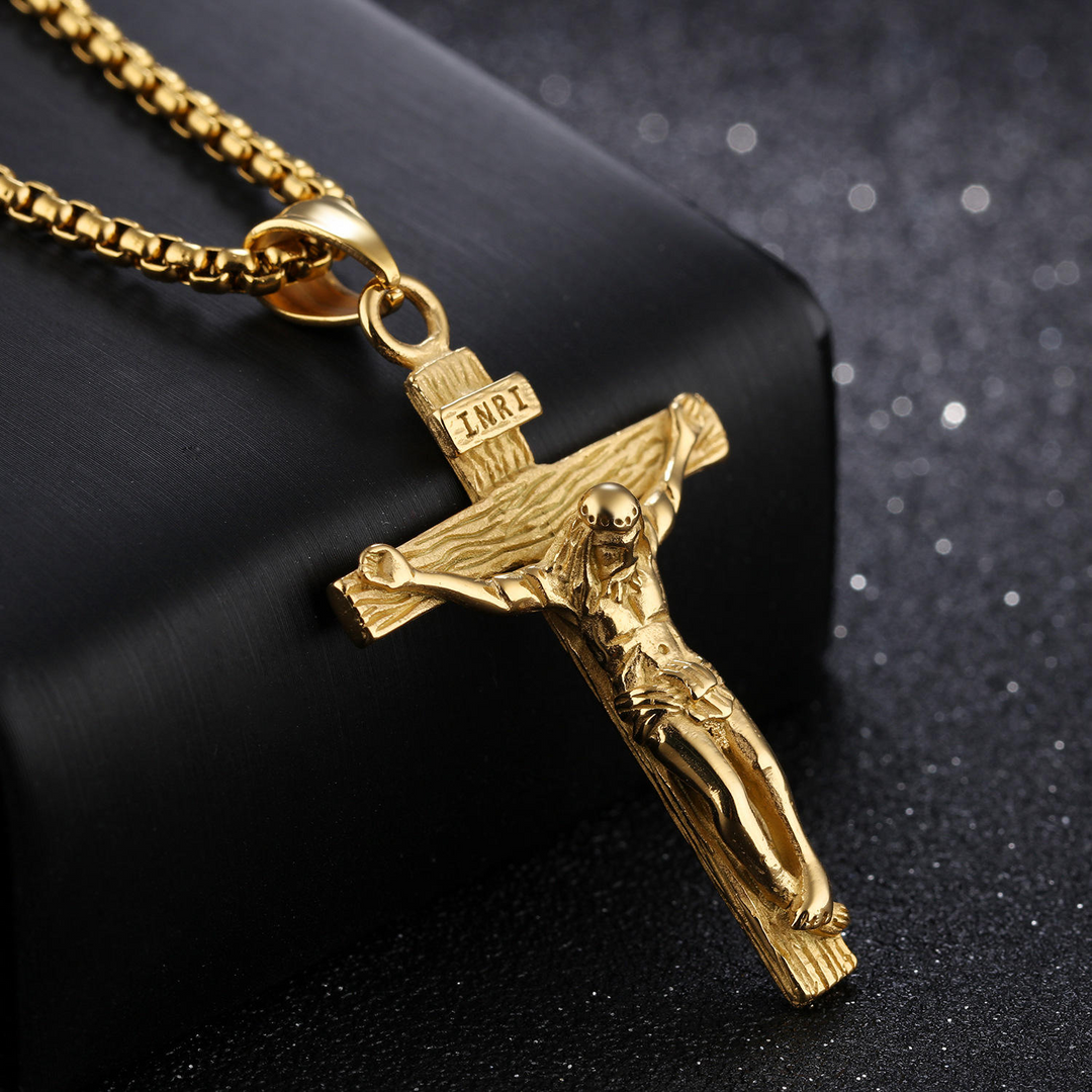 BlessingTree Stainless Steel Crucifix Necklace for Men and Women, Elegant Cross Pendant Jewelry