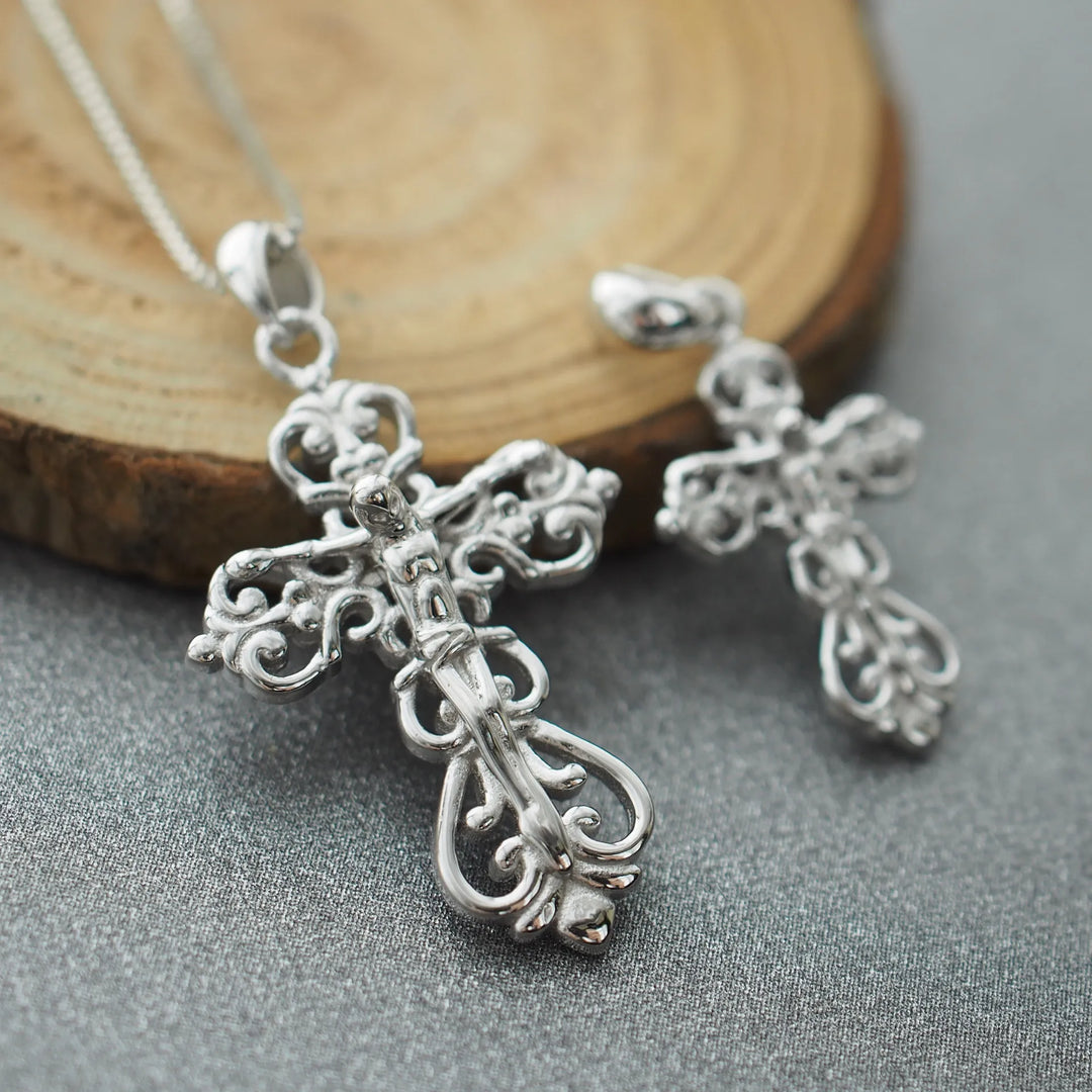BlessingTree Vintage 925 Silver Filigree Crucifix Pendant Necklace