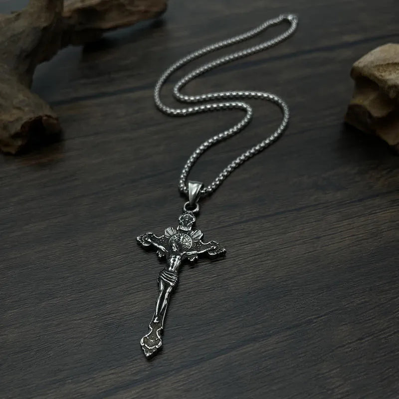BlessingTree Stainless Steel INRI Crucifix Necklace with Jesus Figure Catholic Cross Pendant