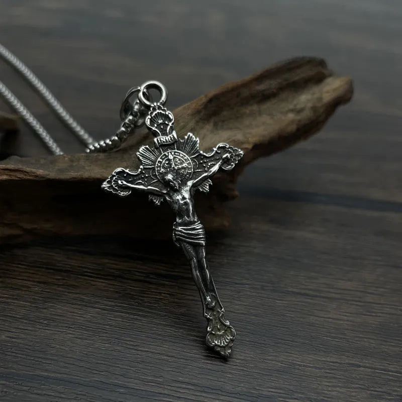 BlessingTree Stainless Steel INRI Crucifix Necklace with Jesus Figure Catholic Cross Pendant