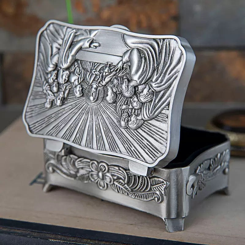 BlessingTree Vintage Zinc Alloy Jewelry &amp; Rosary Storage Box